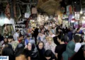 دومینوی استعفای کارمندان در دولت؛ اعتراض به افزایش حقوق ۲۰ درصدی بالا گرفت دومینوی استعفای کارمندان در دولت؛ اعتراض به افزایش حقوق ۲۰ درصدی بالا گرفت