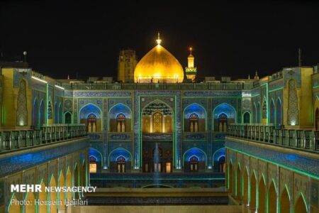 آجر به آجر عشق؛ راز هنر ایرانیها در جوار حرم مطهر امام علی (ع) آجر به آجر عشق؛ راز هنر ایرانیها در جوار حرم مطهر امام علی (ع)