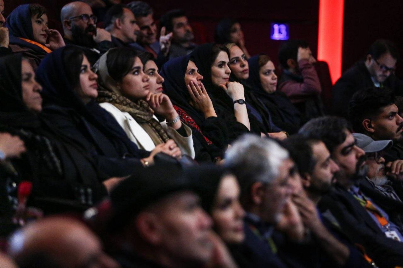 نوزدهمین دوره جشنواره سینماحقیقت افتتاح شد/ گردهمایی به وسعت ایران بزرگ نوزدهمین دوره جشنواره سینماحقیقت افتتاح شد/ گردهمایی به وسعت ایران بزرگ