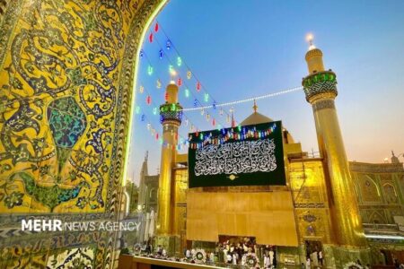 برگزاری مراسم جشن ولادت حضرت امیرالمؤمنین(ع) با نوای مهدی سماواتی برگزاری مراسم جشن ولادت حضرت امیرالمؤمنین(ع) با نوای مهدی سماواتی