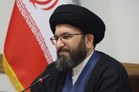 حسینی: صیانت از اعتماد عمومی به آموزشوپرورش مهم و بااهمیت است حسینی: صیانت از اعتماد عمومی به آموزشوپرورش مهم و بااهمیت است