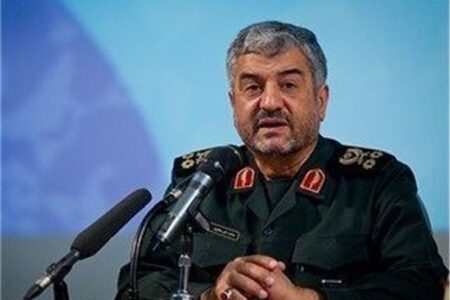 سرلشکر عزیزجعفری: پاسخمان به هر تهدیدی پشیمانکننده خواهد بود سرلشکر عزیزجعفری: پاسخمان به هر تهدیدی پشیمانکننده خواهد بود