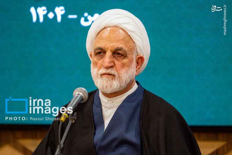 حضور در جسله پیگیری مصوبات سفر استانی اصفهان حضور در جسله پیگیری مصوبات سفر استانی اصفهان