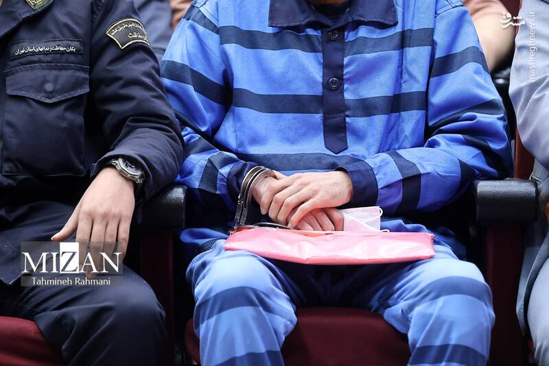 عکس/ اولین جلسه دادگاه رسیدگی به اتهامات پرونده "کوروش کمپانی" عکس/ اولین جلسه دادگاه رسیدگی به اتهامات پرونده "کوروش کمپانی"