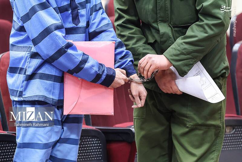 عکس/ سومین جلسه دادگاه رسیدگی به اتهامات پرونده «کوروش کمپانی» عکس/ سومین جلسه دادگاه رسیدگی به اتهامات پرونده «کوروش کمپانی»