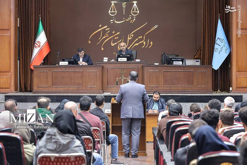 عکس/ سومین جلسه دادگاه رسیدگی به اتهامات پرونده «کوروش کمپانی» عکس/ سومین جلسه دادگاه رسیدگی به اتهامات پرونده «کوروش کمپانی»