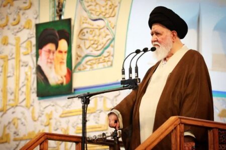 مذاکره سیاست بازی آمریکاست/مقتدرانه و عزتمندانه در مسیر دیپلماسی مذاکره سیاست بازی آمریکاست/مقتدرانه و عزتمندانه در مسیر دیپلماسی