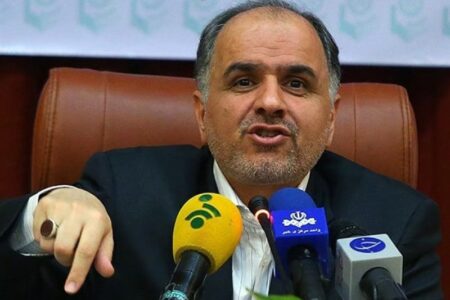 اعلام بیعت وزیر دادگستری با سومین رهبر انقلاب اسلامی اعلام بیعت وزیر دادگستری با سومین رهبر انقلاب اسلامی