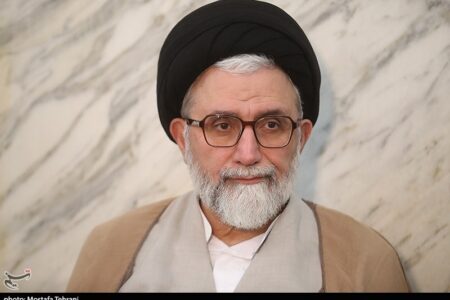 اژهای: خون شهید خطیب دامن صهیونیستها و آمریکا را خواهد گرفت اژهای: خون شهید خطیب دامن صهیونیستها و آمریکا را خواهد گرفت