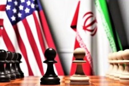 چرا با وجود نظر رهبری پای میز مذاکره رفتیم؟ چرا با وجود نظر رهبری پای میز مذاکره رفتیم؟