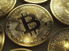 آخرین وضعیت بازار رمزارزها در جهان امروز چهارشنبه ۱۹ فروردین ۱۴۰۵ / بیت‌کوین صعود کرد