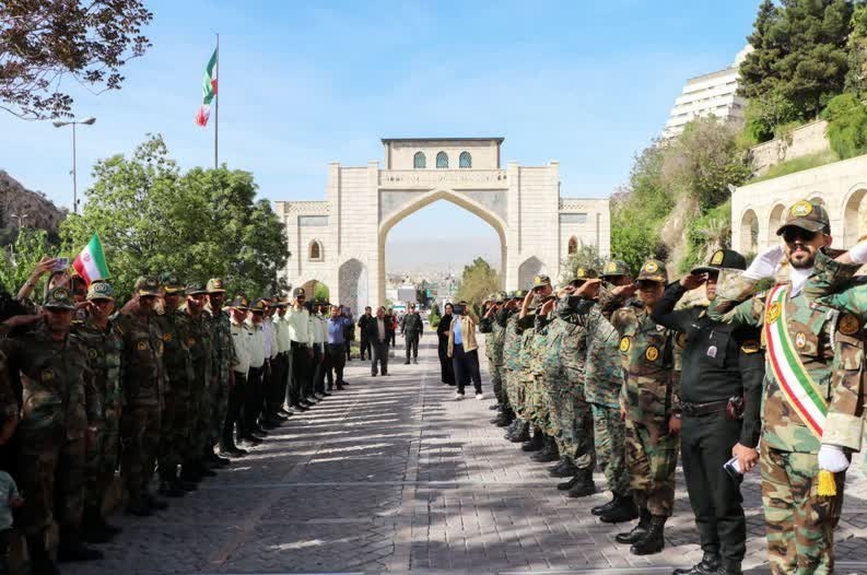 بازگشت 9 تن از دریادلان ناوچه دنا به شیراز + تصاویر اخبار شیراز , اخبار استان فارس ,