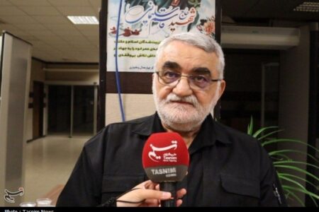 بروجردی: مخازن موشکی و پهپادی ما پاسخگوی چندین سال جنگ است بروجردی: مخازن موشکی و پهپادی ما پاسخگوی چندین سال جنگ است