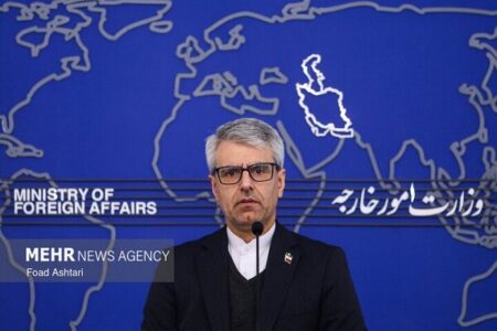 بقائی: سپاه نهادی برخاسته از متن مردم است بقائی: سپاه نهادی برخاسته از متن مردم است