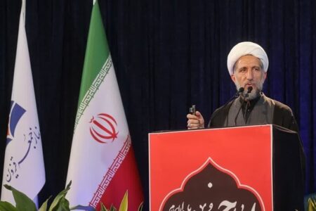 تصمیم رهبری ملاک نهایی در موضوع مذاکره است تصمیم رهبری ملاک نهایی در موضوع مذاکره است