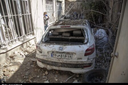 خسارت به 234 خودرو و 9 ساختمان در حمله آمریکایی- صهیونی به روانسر خسارت به 234 خودرو و 9 ساختمان در حمله آمریکایی- صهیونی به روانسر