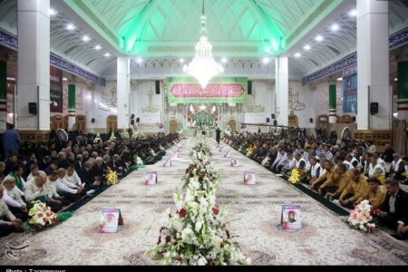 خطبهخوانی و آغاز دهه کرامت از حرم حضرت معصومه(س)+ عکس خطبهخوانی و آغاز دهه کرامت از حرم حضرت معصومه(س)+ عکس