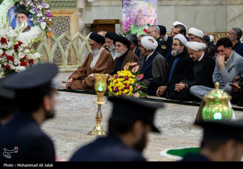 خطبهخوانی و آغاز دهه کرامت از حرم حضرت معصومه(س)+ عکس حضرت معصومه (س) , اخبار استان قم , دهه کرامت ,