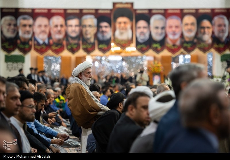 خطبهخوانی و آغاز دهه کرامت از حرم حضرت معصومه(س)+ عکس حضرت معصومه (س) , اخبار استان قم , دهه کرامت ,