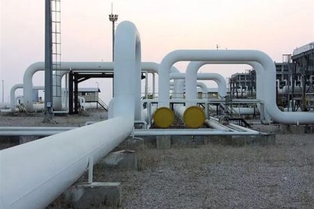 شکستگی خط لوله سراسری نفت در لرستان/ تیمهای فنی اعزام شدند شکستگی خط لوله سراسری نفت در لرستان/ تیمهای فنی اعزام شدند