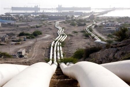 عملیات سودجویان در برداشت غیرمجاز از خط لوله نفت خام خنثی شد عملیات سودجویان در برداشت غیرمجاز از خط لوله نفت خام خنثی شد