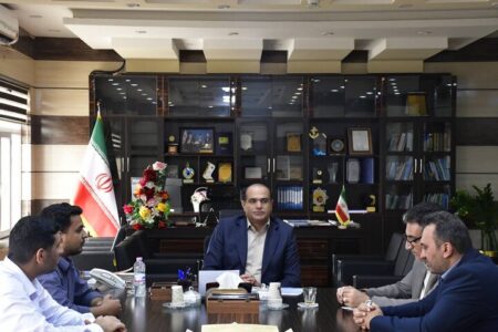 فرماندار عسلویه: حقوق کارگران آسیبدیده در ایام جنگ صیانت شود فرماندار عسلویه: حقوق کارگران آسیبدیده در ایام جنگ صیانت شود