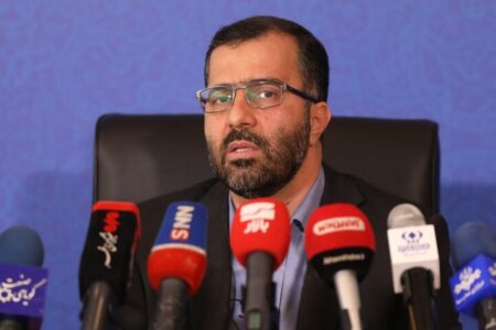 آغاز جلسه غیرعلنی مجلس برای بررسی گرانیهای اخیر آغاز جلسه غیرعلنی مجلس برای بررسی گرانیهای اخیر