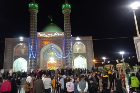 آغاز سلسله برنامههای «بیاد علمدار» در بقاع متبرکه آغاز سلسله برنامههای «بیاد علمدار» در بقاع متبرکه