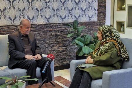 از رزمگاه نظم تا قلمروِ کلمات؛روایت کسی که حافظ تاریخ شفاهی همدان شد از رزمگاه نظم تا قلمروِ کلمات؛روایت کسی که حافظ تاریخ شفاهی همدان شد