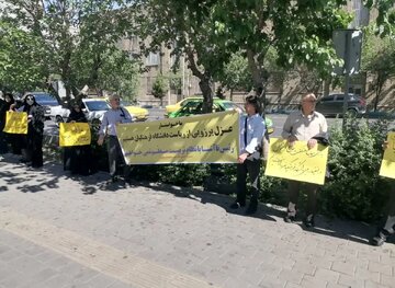 اساتید اخراجشده دانشگاه فرهنگیان: آموزش و پرورش صدای ما را نمیشنود/ ۱۰ ماه حقوق نگرفتیم اساتید اخراجشده دانشگاه فرهنگیان: آموزش و پرورش صدای ما را نمیشنود/ ۱۰ ماه حقوق نگرفتیم