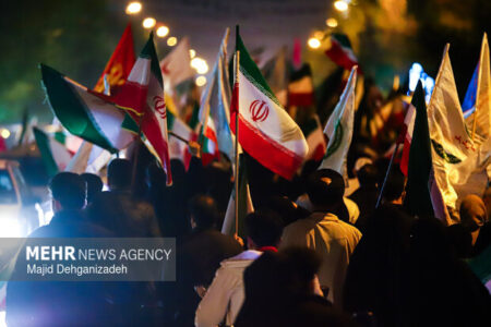 استوار چون ایران استوار چون ایران