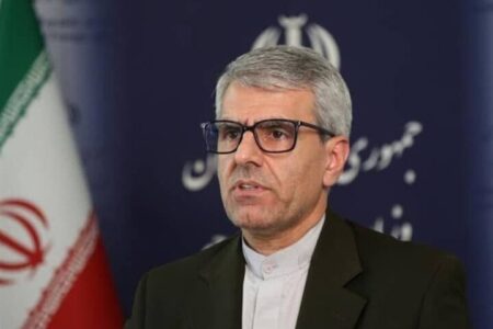 بقایی: میسازیم اما فراموش نمیکنیم و نمیبخشیم بقایی: میسازیم اما فراموش نمیکنیم و نمیبخشیم