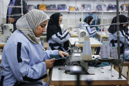 تمرکز شهرداری تهران بر اشتغالزایی ۴۰ هزار زن سرپرست خانوار تمرکز شهرداری تهران بر اشتغالزایی ۴۰ هزار زن سرپرست خانوار