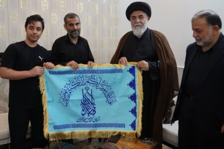 حجت الاسلام اجاقنژاد: راه شهدا با ایستادگی بازماندگان ادامه پیدا میک حجت الاسلام اجاقنژاد: راه شهدا با ایستادگی بازماندگان ادامه پیدا میک
