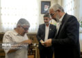 دیدار تولیت آستان مقدس علوی با خانوادههای آسیب دیده جنگ رمضان دیدار تولیت آستان مقدس علوی با خانوادههای آسیب دیده جنگ رمضان