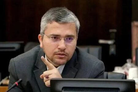 رضایی: اگر دشمن تسلیم نشود، پاسخ سخت خواهیم داد رضایی: اگر دشمن تسلیم نشود، پاسخ سخت خواهیم داد