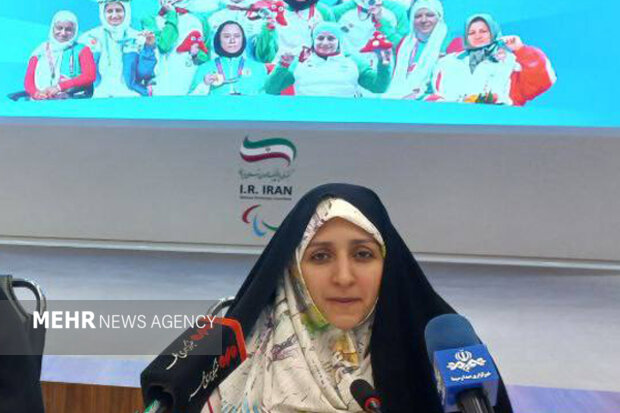 زنان سرپرست خانوار بدون ضمانت وام میگیرند زنان سرپرست خانوار بدون ضمانت وام میگیرند