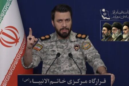 سخنگوی قرارگاه خاتم: شناورهای نظامی آمریکا را مورد هجوم قرار دادیم سخنگوی قرارگاه خاتم: شناورهای نظامی آمریکا را مورد هجوم قرار دادیم