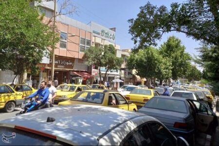 سنندج در قفل ترافیک؛ وعده پارکینگ طبقاتی سالهاست پشت چراغ قرمز ماند سنندج در قفل ترافیک؛ وعده پارکینگ طبقاتی سالهاست پشت چراغ قرمز ماند