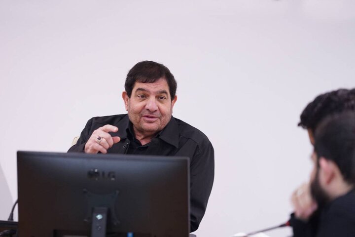 مخبر: تولیدکنندگان با کمک به دولت در سنگر امنیت غذایی دشمن راشکست دهند مخبر: تولیدکنندگان با کمک به دولت در سنگر امنیت غذایی دشمن راشکست دهند