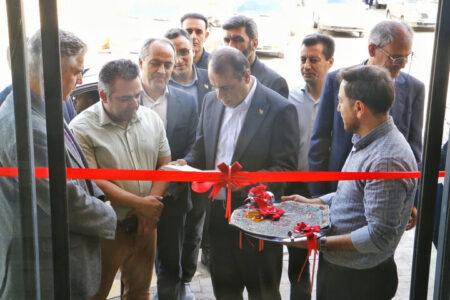 مرکز جامع توانبخشی و طب فیزیکی امامت کاشان افتتاح شد مرکز جامع توانبخشی و طب فیزیکی امامت کاشان افتتاح شد