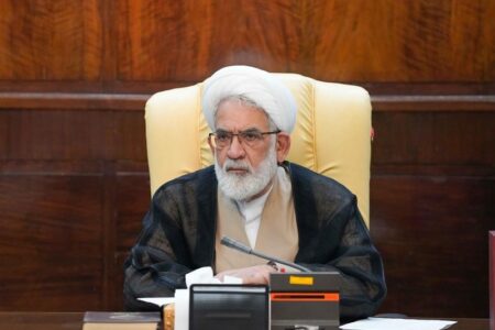 منتظری: مشورت قضات در پروندههای حساس منافاتی با استقلال ندارد منتظری: مشورت قضات در پروندههای حساس منافاتی با استقلال ندارد