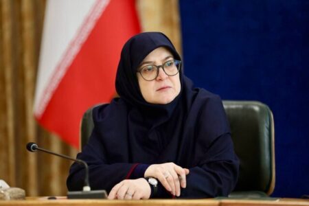 مهاجرانی: با هرگونه احتکار و گرانفروشی برخورد خواهد شد مهاجرانی: با هرگونه احتکار و گرانفروشی برخورد خواهد شد