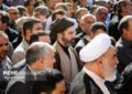 نقد و بررسی کتابی درباره رهبر انقلاب نقد و بررسی کتابی درباره رهبر انقلاب