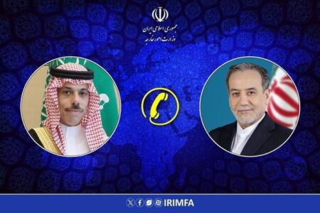 گفتگوی تلفنی وزرای امور خارجه ایران و عربستان گفتگوی تلفنی وزرای امور خارجه ایران و عربستان