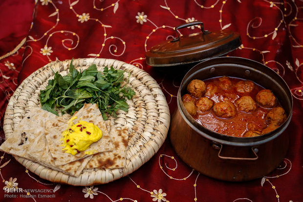 اصفهان دیگر بوی غذای مادربزرگها را نمیدهد؛ زنگ خطر برای میراث خوراک اصفهان دیگر بوی غذای مادربزرگها را نمیدهد؛ زنگ خطر برای میراث خوراک