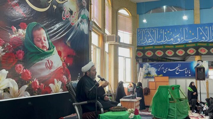 امام جمعه بیجار: تربیت نسل امامزمانی از آغوش مادران آغاز میشود امام جمعه بیجار: تربیت نسل امامزمانی از آغوش مادران آغاز میشود