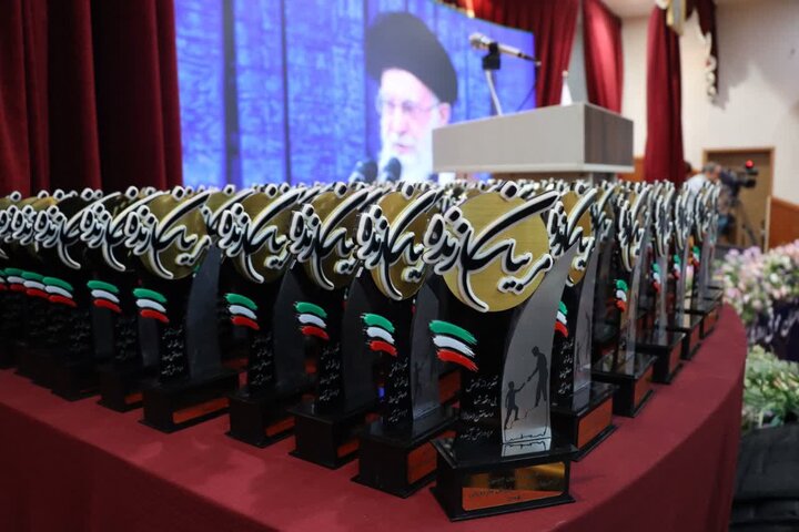تجلیل از مربیان سازنده ورزش؛ مازندران ۱۱ شهید ورزشکار تقدیم کرد تجلیل از مربیان سازنده ورزش؛ مازندران ۱۱ شهید ورزشکار تقدیم کرد