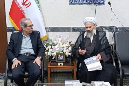 تحقق عدالت در سلامت در گرو اجرای دقیق نظام ارجاع و پزشک خانواده است تحقق عدالت در سلامت در گرو اجرای دقیق نظام ارجاع و پزشک خانواده است