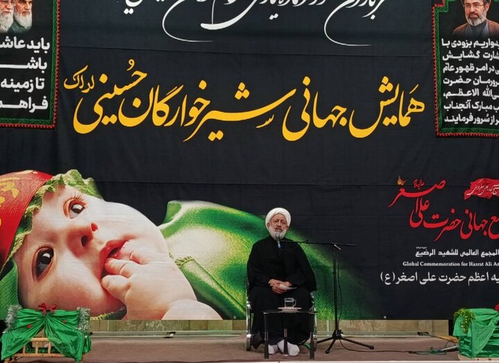 دشمن با تحریف مفاهیم به دنبال تضعیف فرهنگ ازدواج و فرزندآوری است دشمن با تحریف مفاهیم به دنبال تضعیف فرهنگ ازدواج و فرزندآوری است